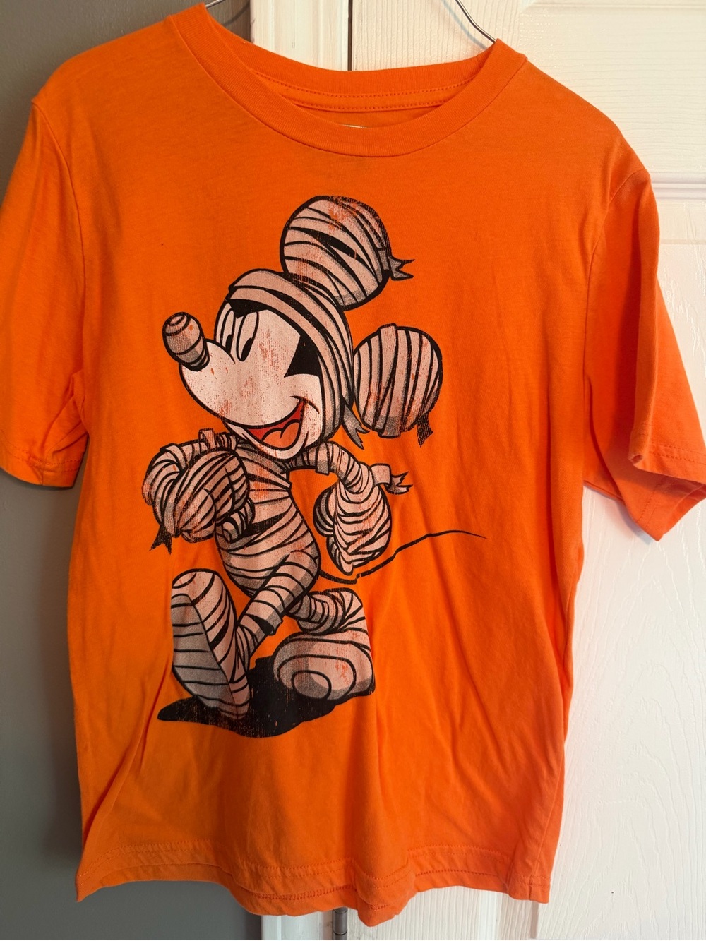 Disney Orange Mickey Mouse Mummy Graphic large Tee Halloween